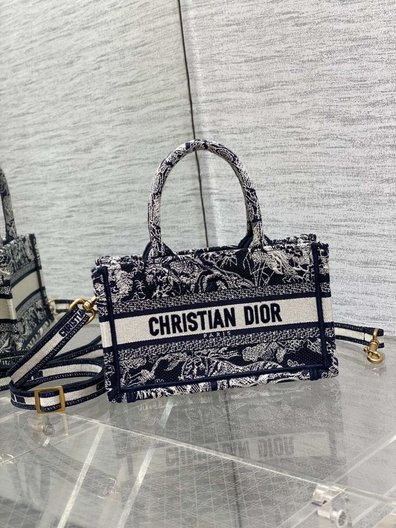 Christian Dior Shopping Bags